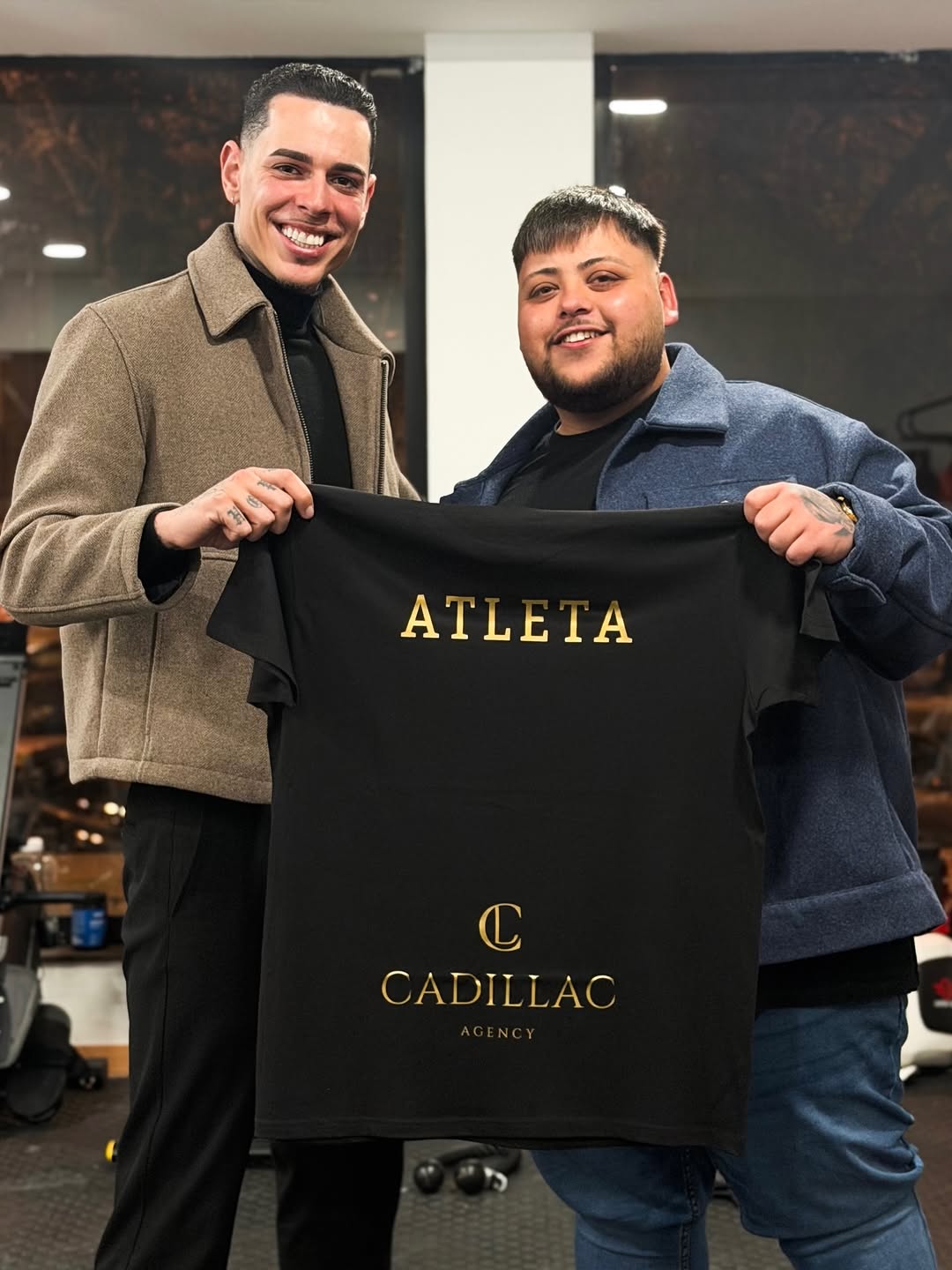 Equipa da Cadillac Agency